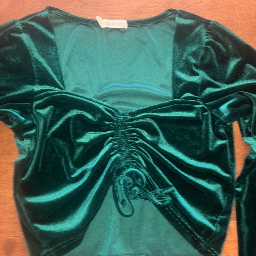 Emerald Green Velvet Ruched Top - Picture 2 of 7